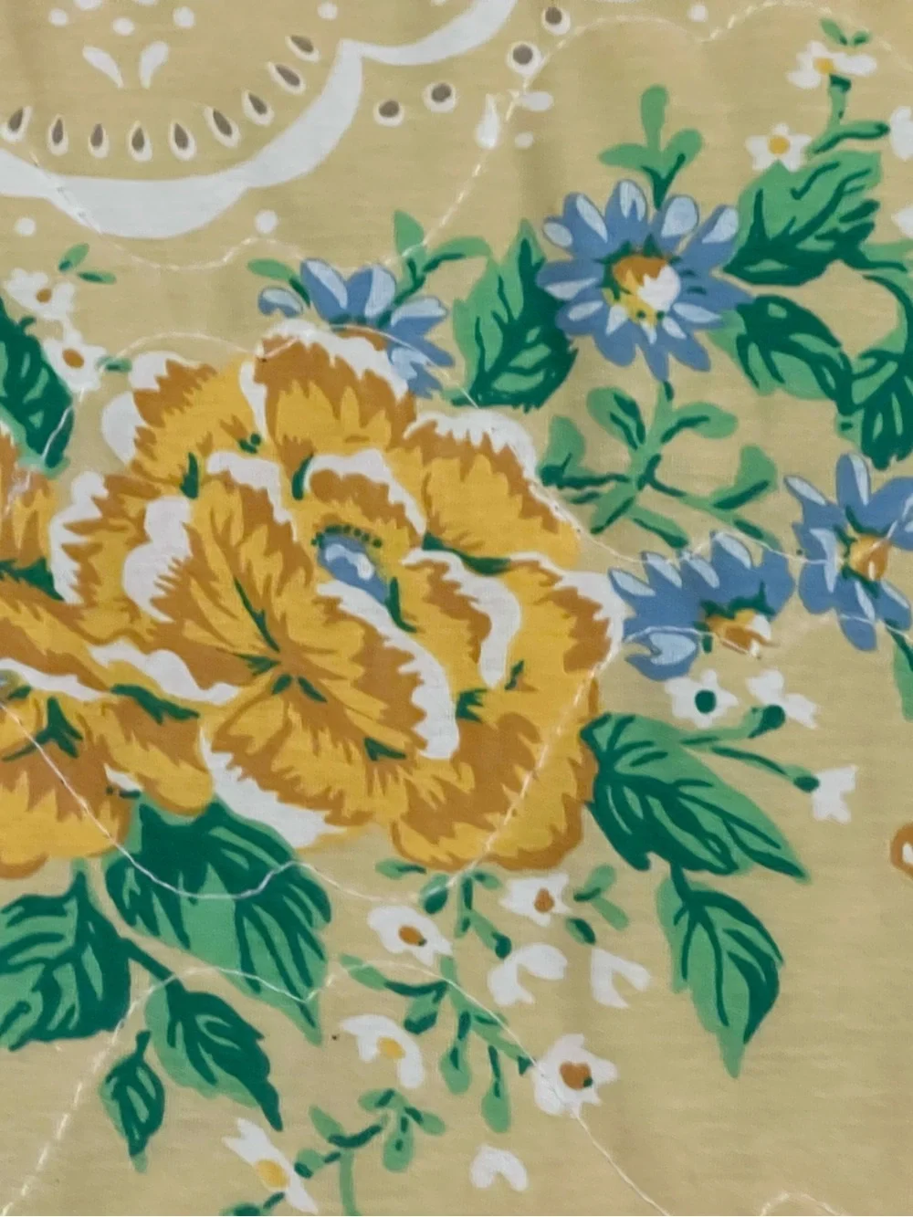 Vintage Used Floral Rhapsody Full Yellow Floral Quilt Bedspread